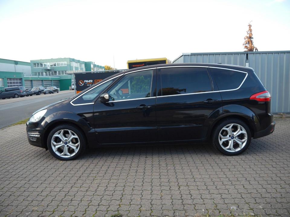 Ford S-Max 2011 — салон