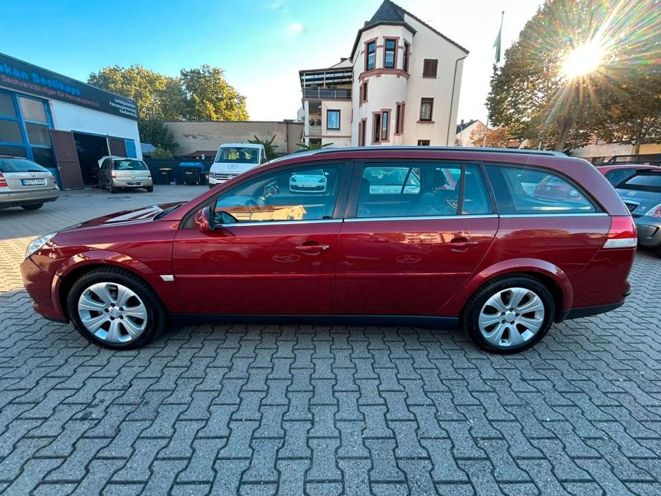 Opel Vectra 2008 — вигляд ззаду