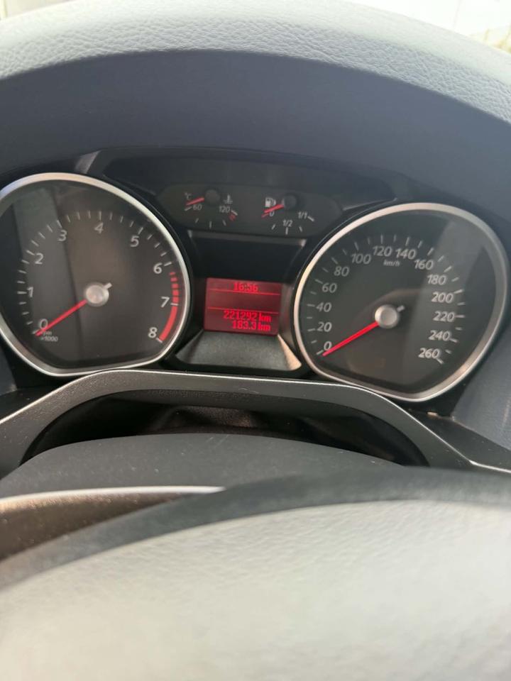 Ford S-Max 2008 — photo 9