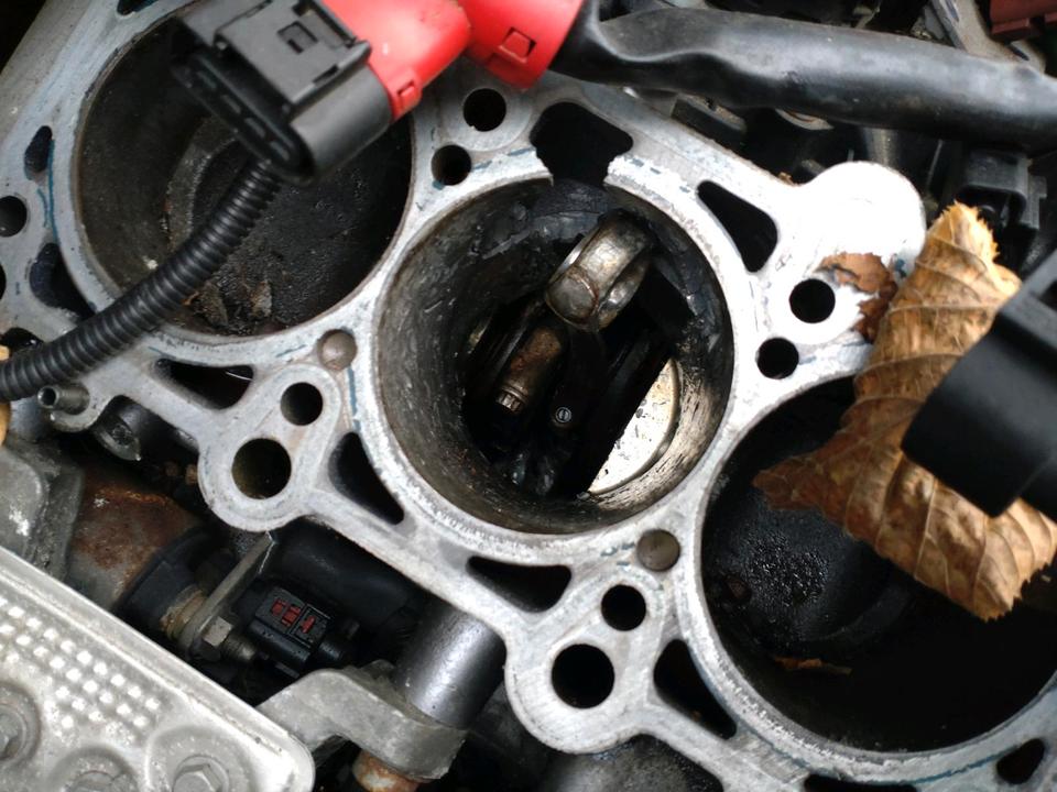 Audi A4 2009 — photo 10