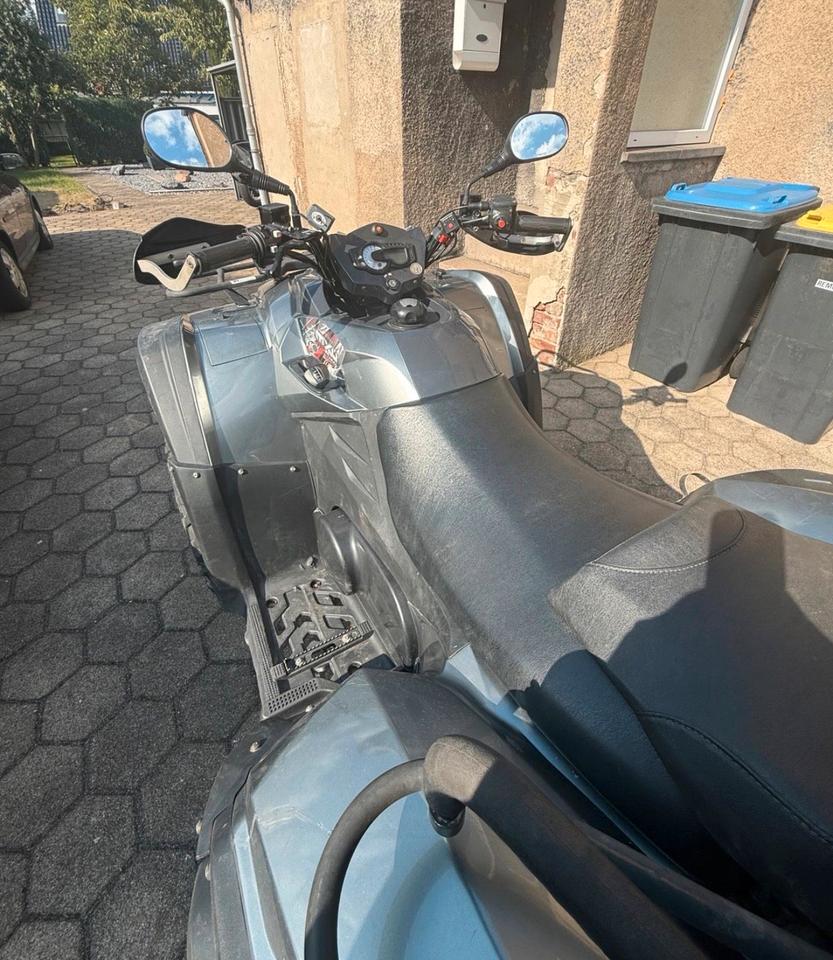 Kymco MXU 700i EPS LOF 2015 — interior