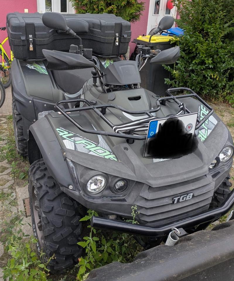 Weitere Motorräder Quad TGB BLADE 550 ,4x4 ,LOF, TÜV Neu 2015 — rear view