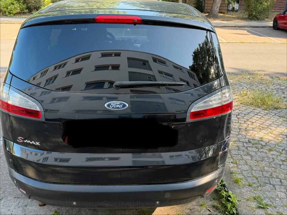 Ford S-Max 2010 — photo 6