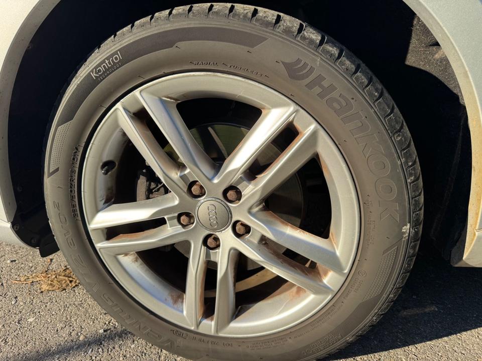 Audi Q3 2013 — photo 11