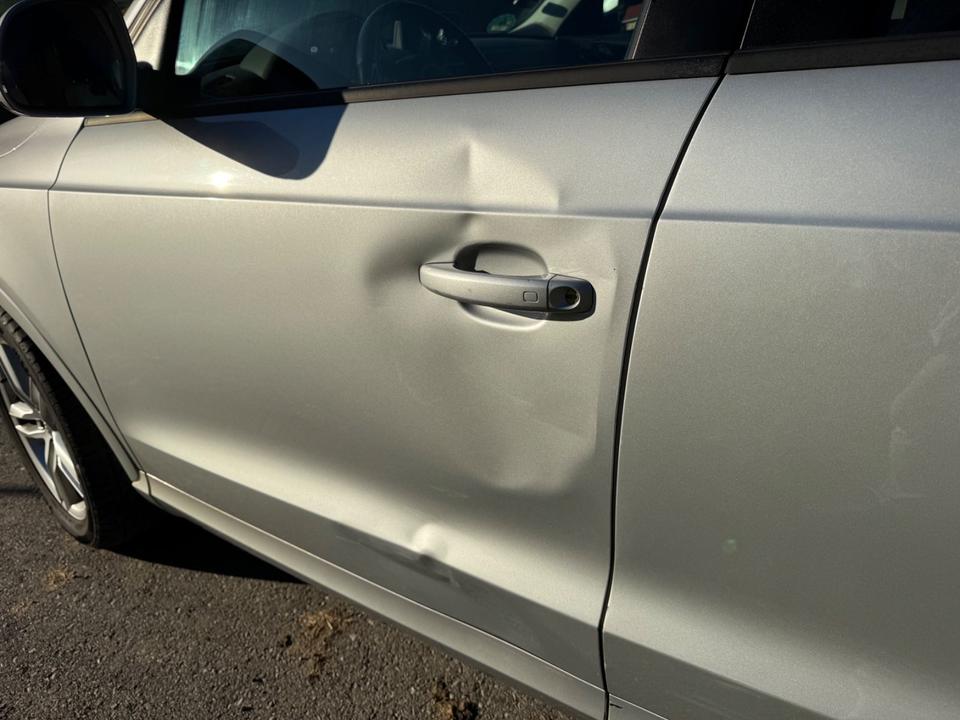 Audi Q3 2013 — photo 18