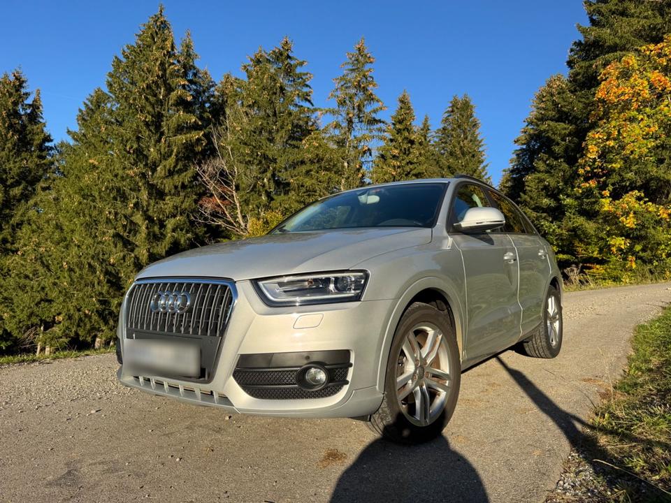 Audi Q3 2013 — photo 20