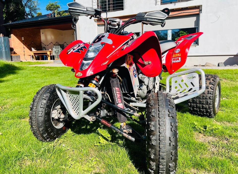 Suzuki LTZ 400 Quad mit BigBore Zylinder und ELKA Fahrwerk 2004 — авто для ЗСУ з Європи