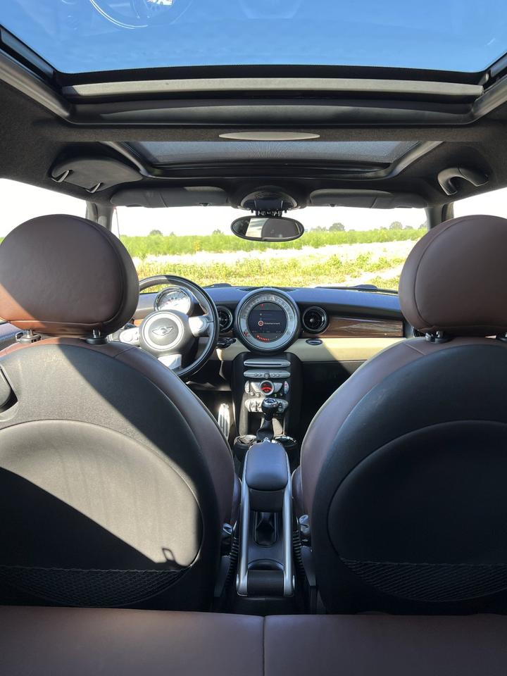 Mini Cooper S Clubman 2008 — photo 12