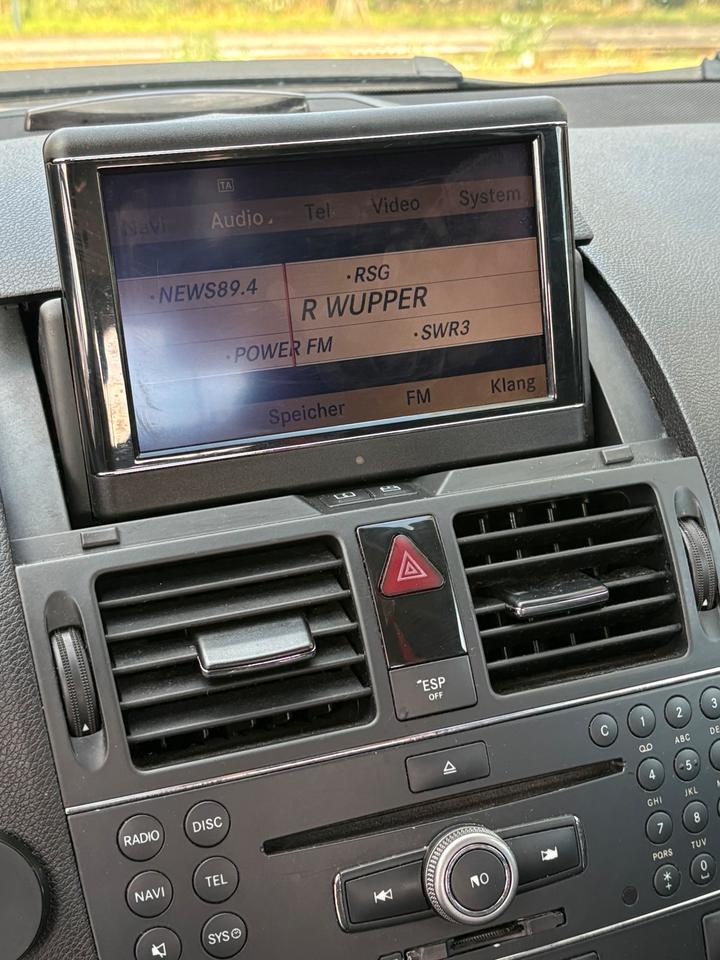 Mercedes Benz C 220 2009 — photo 15