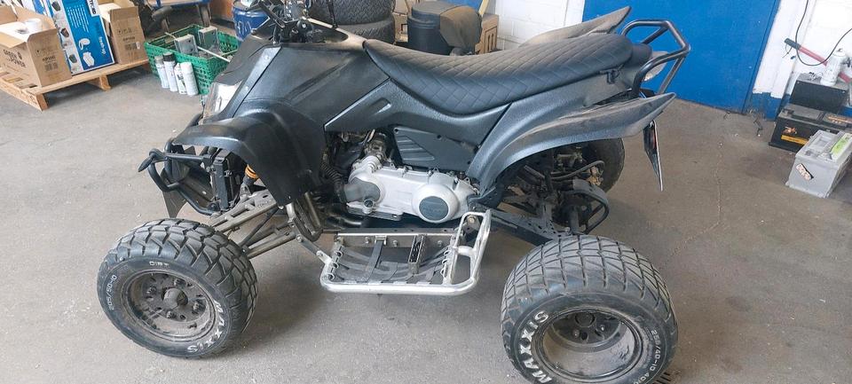 Weitere Motorräder PGO 250 Automatik Quad | Nur 1.231km | TÜV & Service NEU + Helm 2012 — rear view