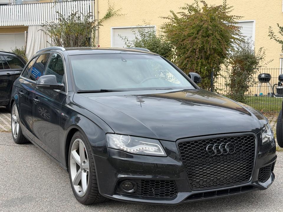 Audi A4 2008 — салон