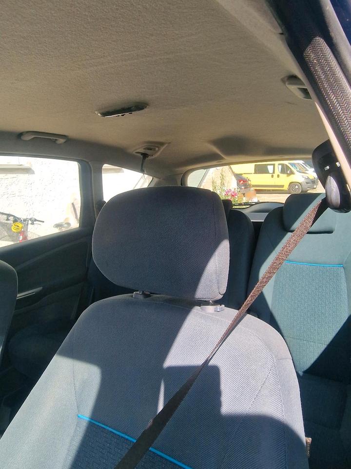 Ford S-Max 2008 — салон