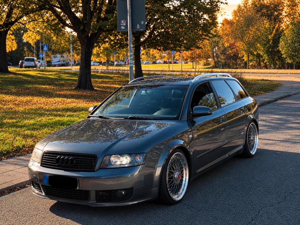 Audi A4 2004 — photo 9