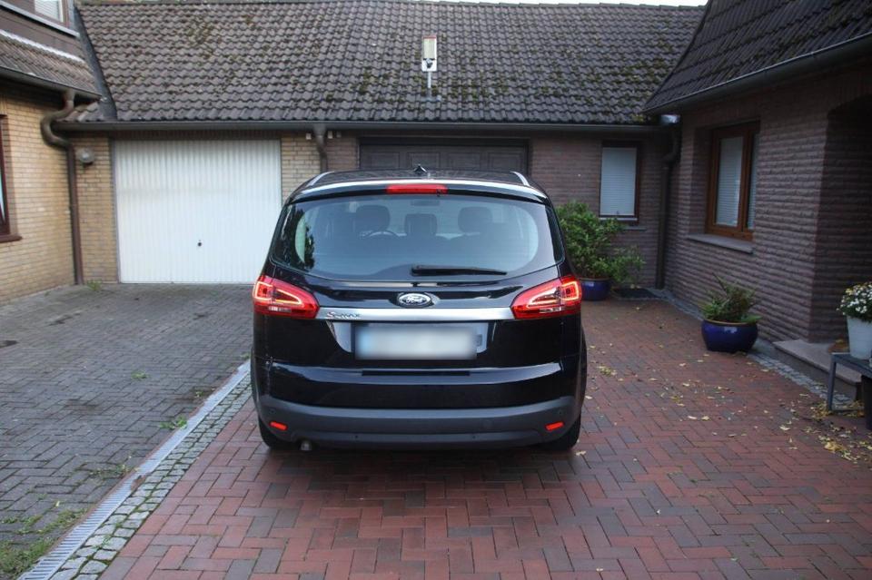 Ford S-Max 2011 — photo 15