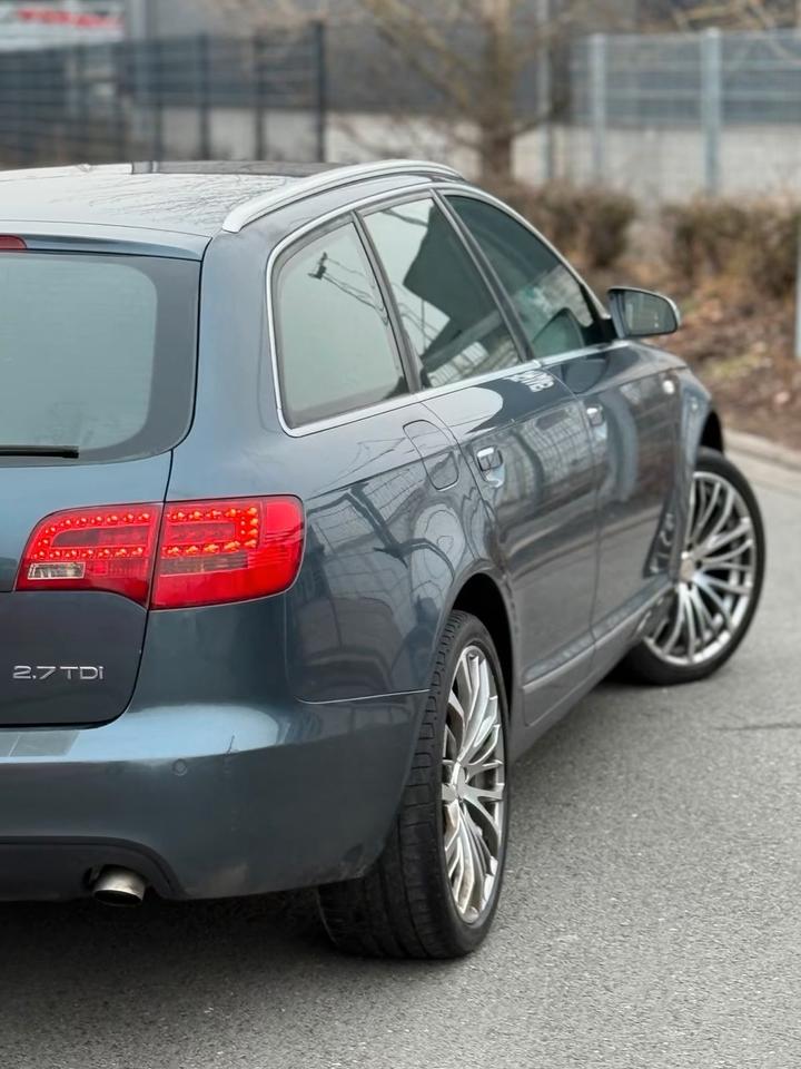 Audi A6 2011 — photo 10