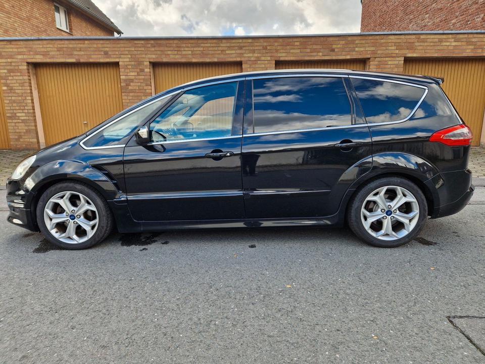 Ford S-Max 2011 — vehicle for AFU Ukraine