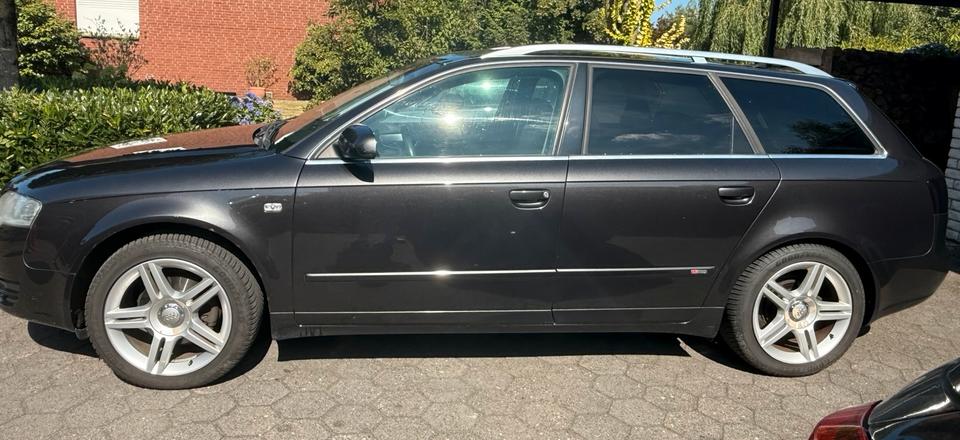 Audi A4 2007 — rear view