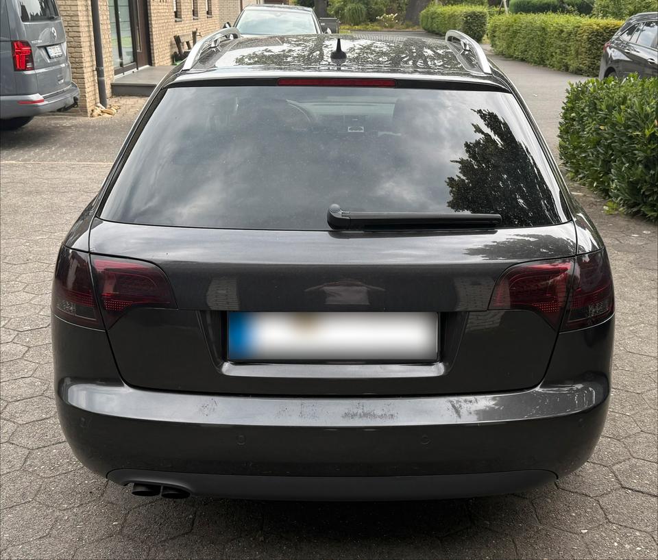 Audi A4 2007 — engine