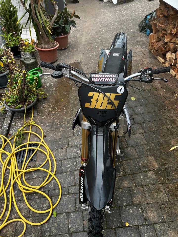Suzuki RM-Z 250ccm 4 Takt Motocross 2015 — engine 250 ccm