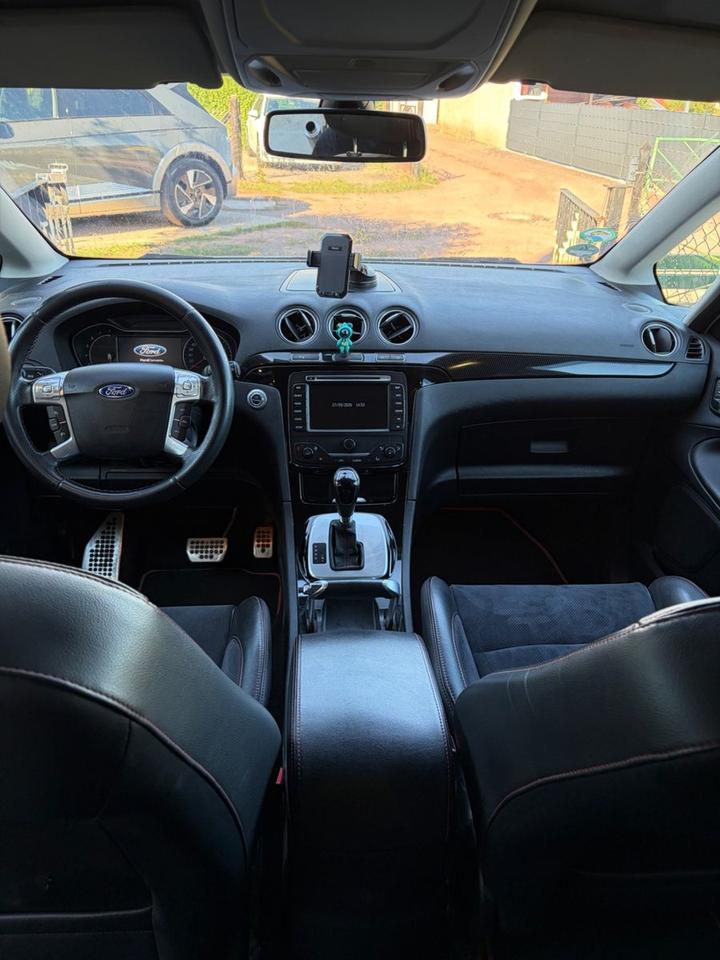 Ford S-Max 2012 — photo 5