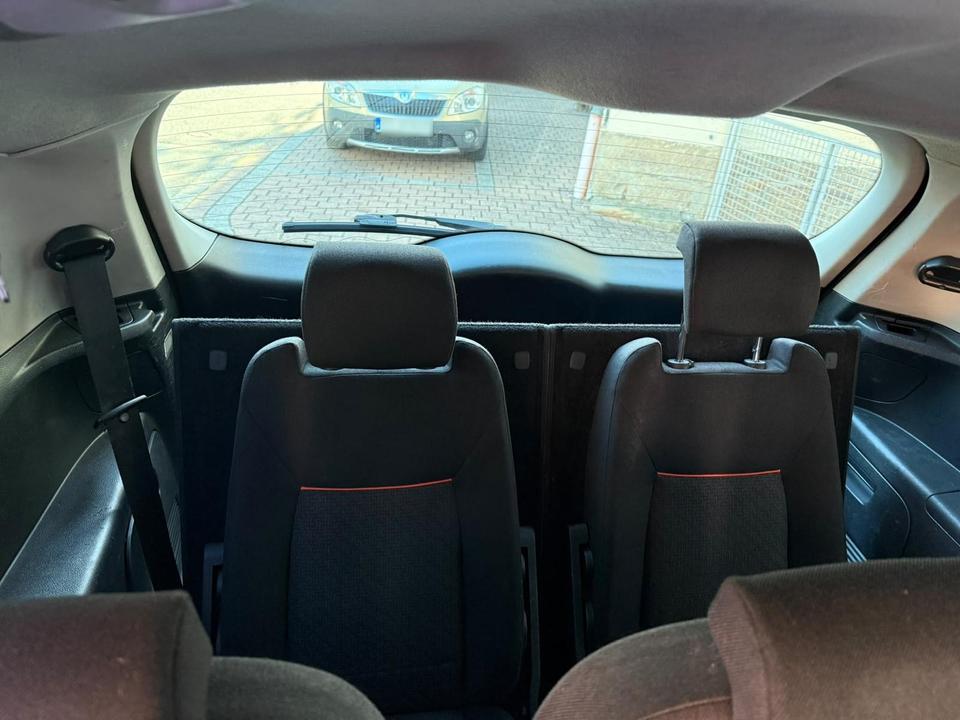 Ford S-Max 2007 — photo 13