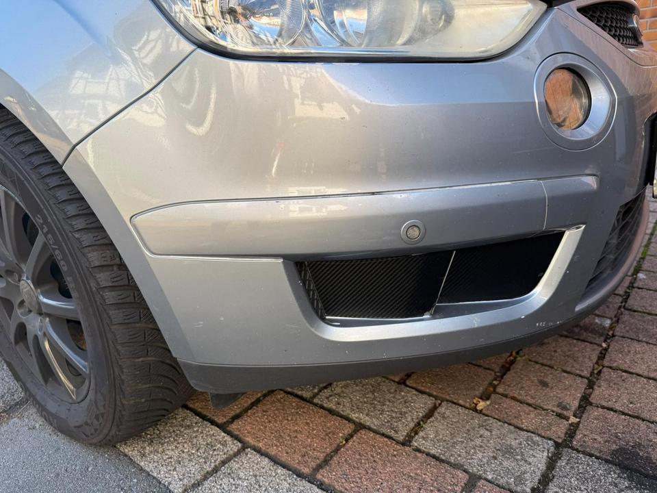 Ford S-Max 2007 — rear view