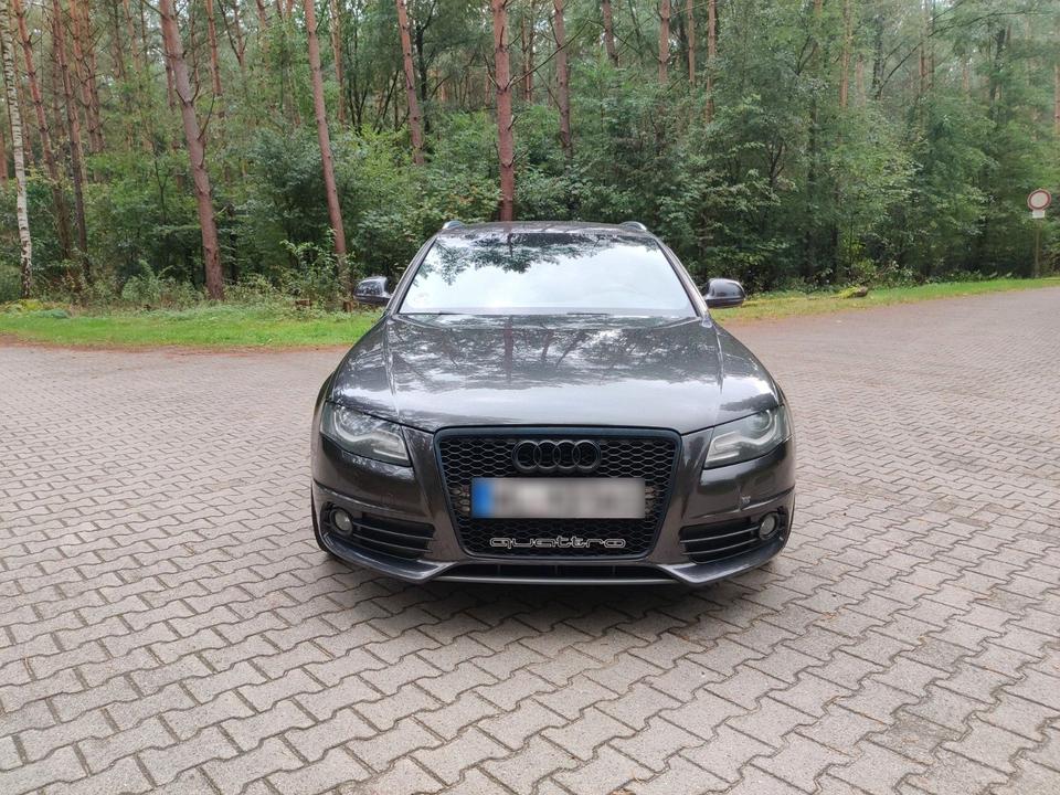 Audi A4 2008 — rear view