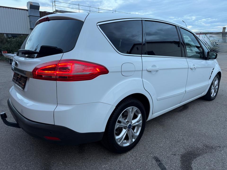 Ford S-Max 2011 — photo 5