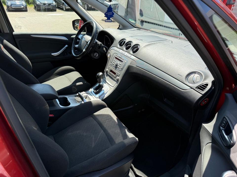 Ford S-Max 2008 — photo 11
