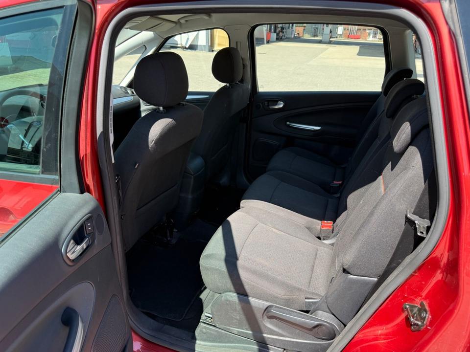 Ford S-Max 2008 — photo 12