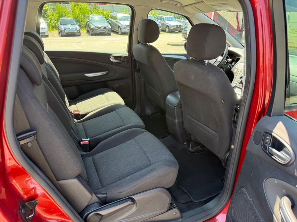 Ford S-Max 2008 — photo 13