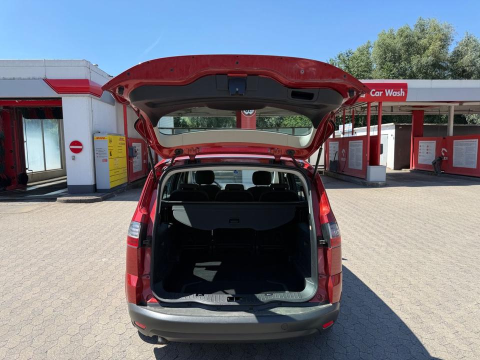 Ford S-Max 2008 — photo 14
