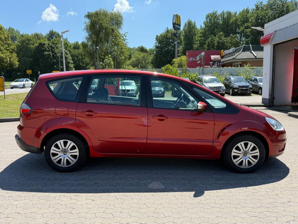 Ford S-Max 2008 — rear view