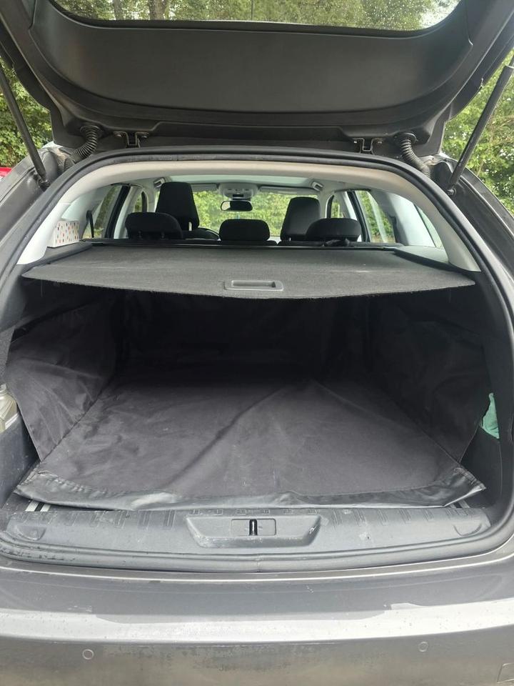 Peugeot 308 2015 — photo 9