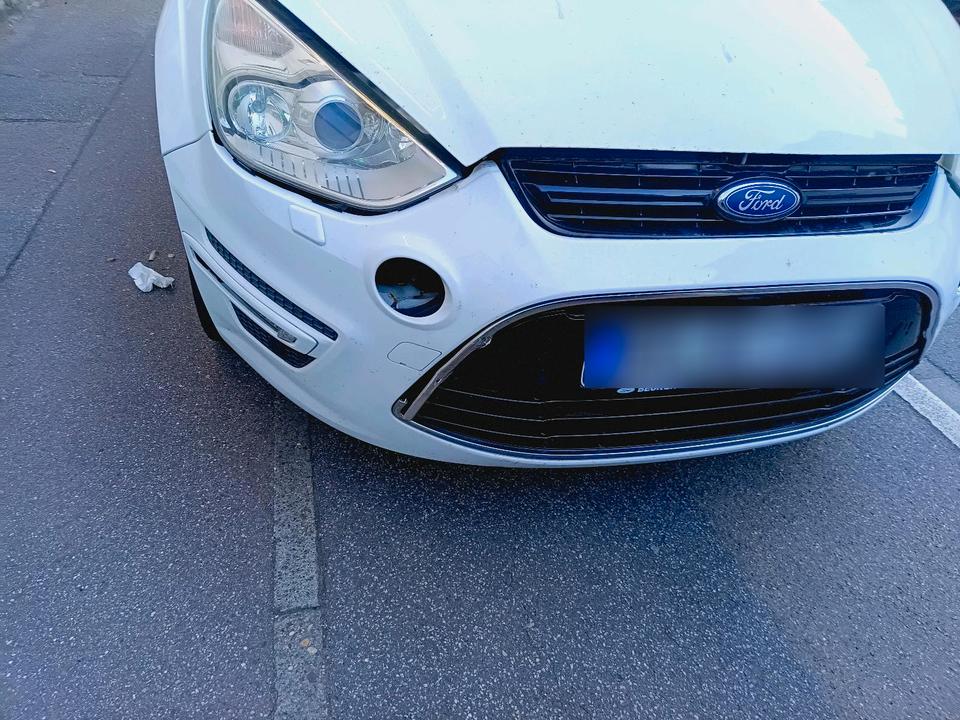Ford S-Max 2013 — photo 6