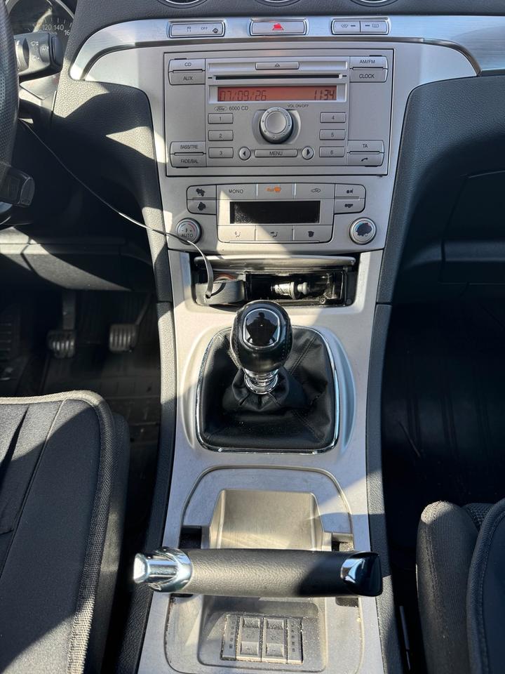 Ford S-Max 2007 — photo 10