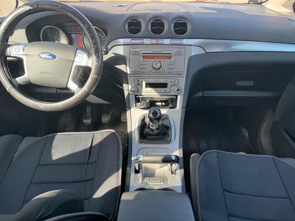 Ford S-Max 2007 — photo 9