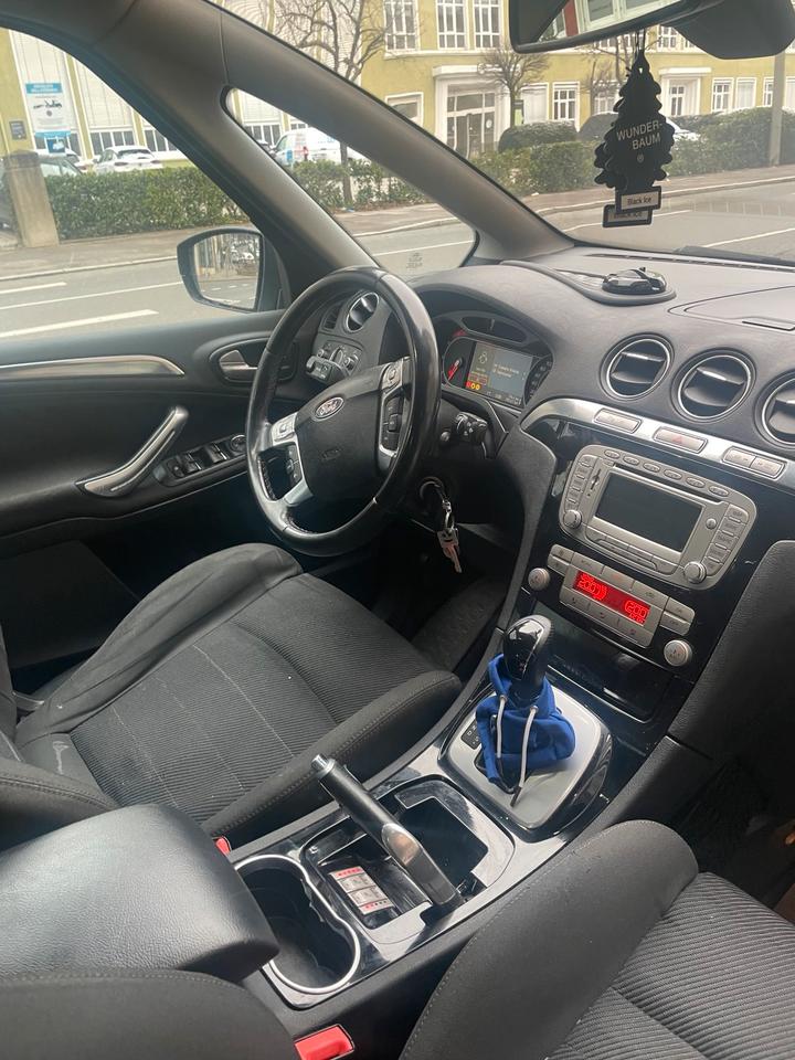Ford S-Max 2010 — engine