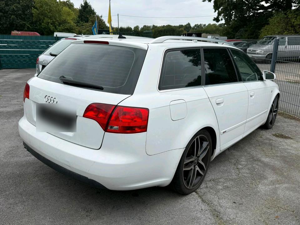 Audi A4 2006 — interior