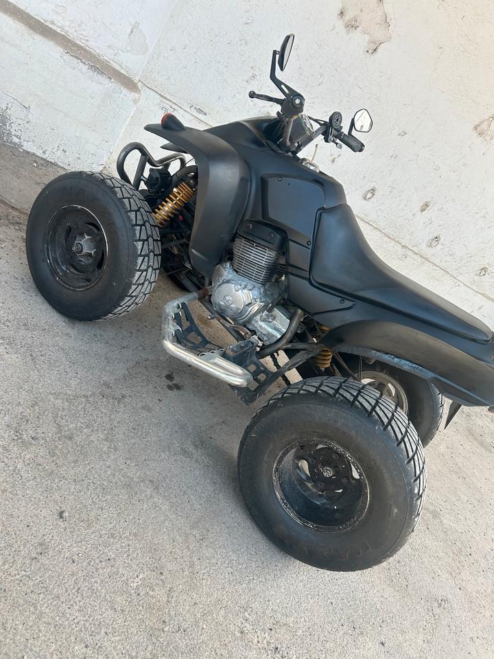  Gelöscht • SMC 250ccm 2005 — вигляд ззаду