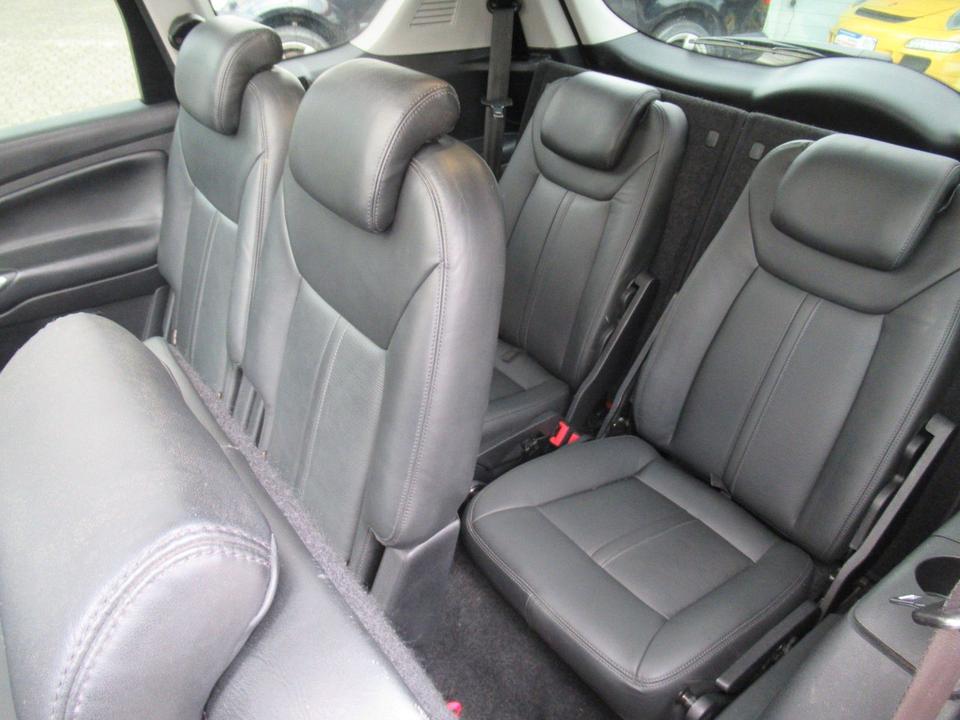 Ford S-Max 2013 — photo 12