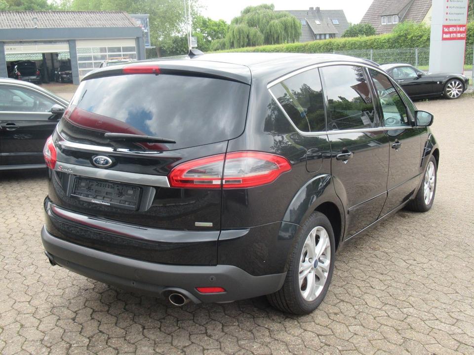 Ford S-Max 2013 — photo 15