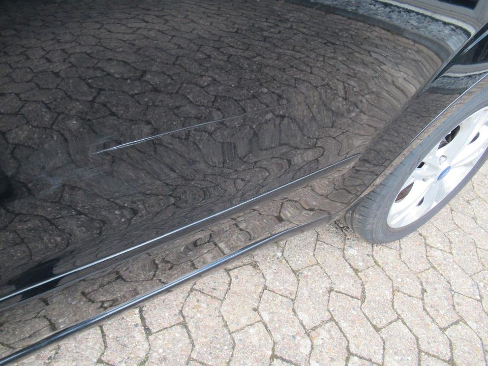 Ford S-Max 2013 — photo 16
