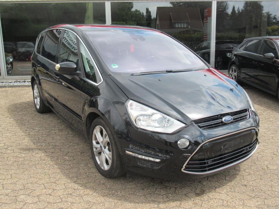 Ford S-Max 2013 — photo 24