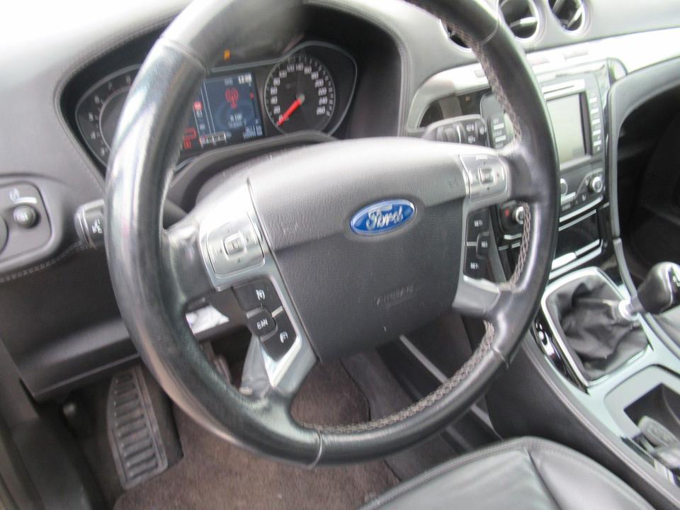 Ford S-Max 2013 — photo 5