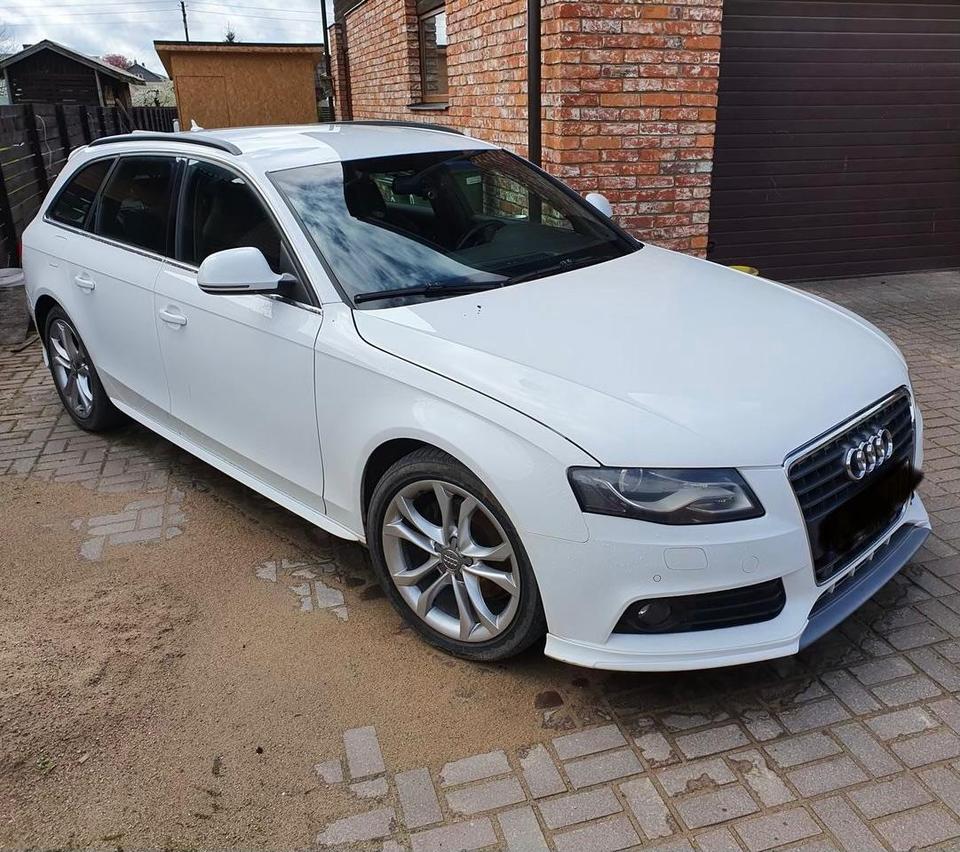 Audi A4, 2009