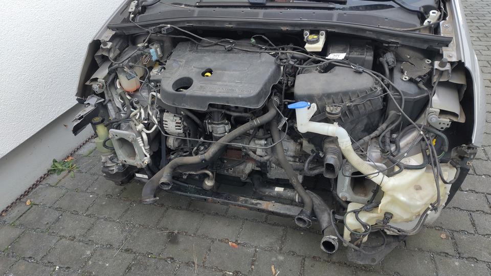 Ford S-Max 2011 — photo 10
