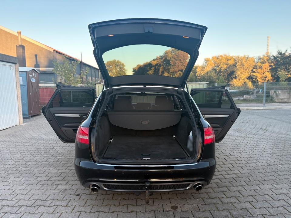 Audi A6 2010 — photo 17
