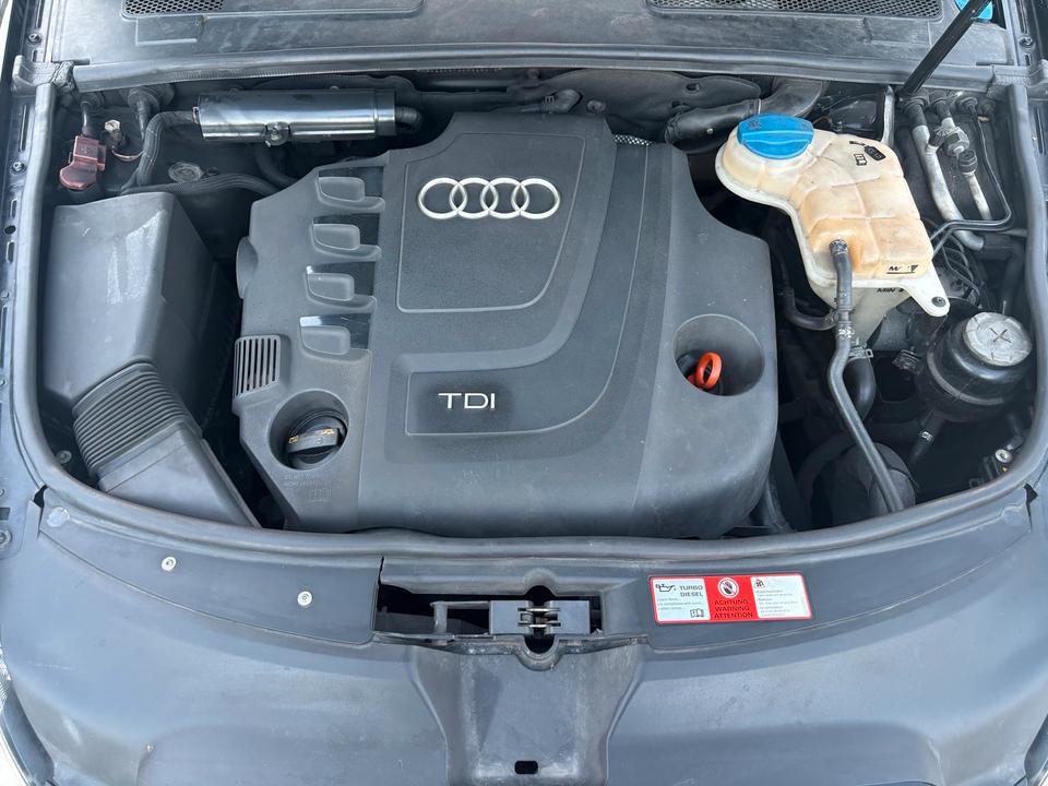 Audi A6 2010 — photo 19