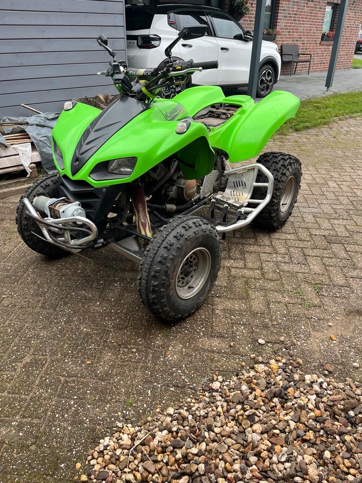 Kawasaki Quad Kawasaki KFX 700 LOF Zulassung 2005 — вигляд ззаду